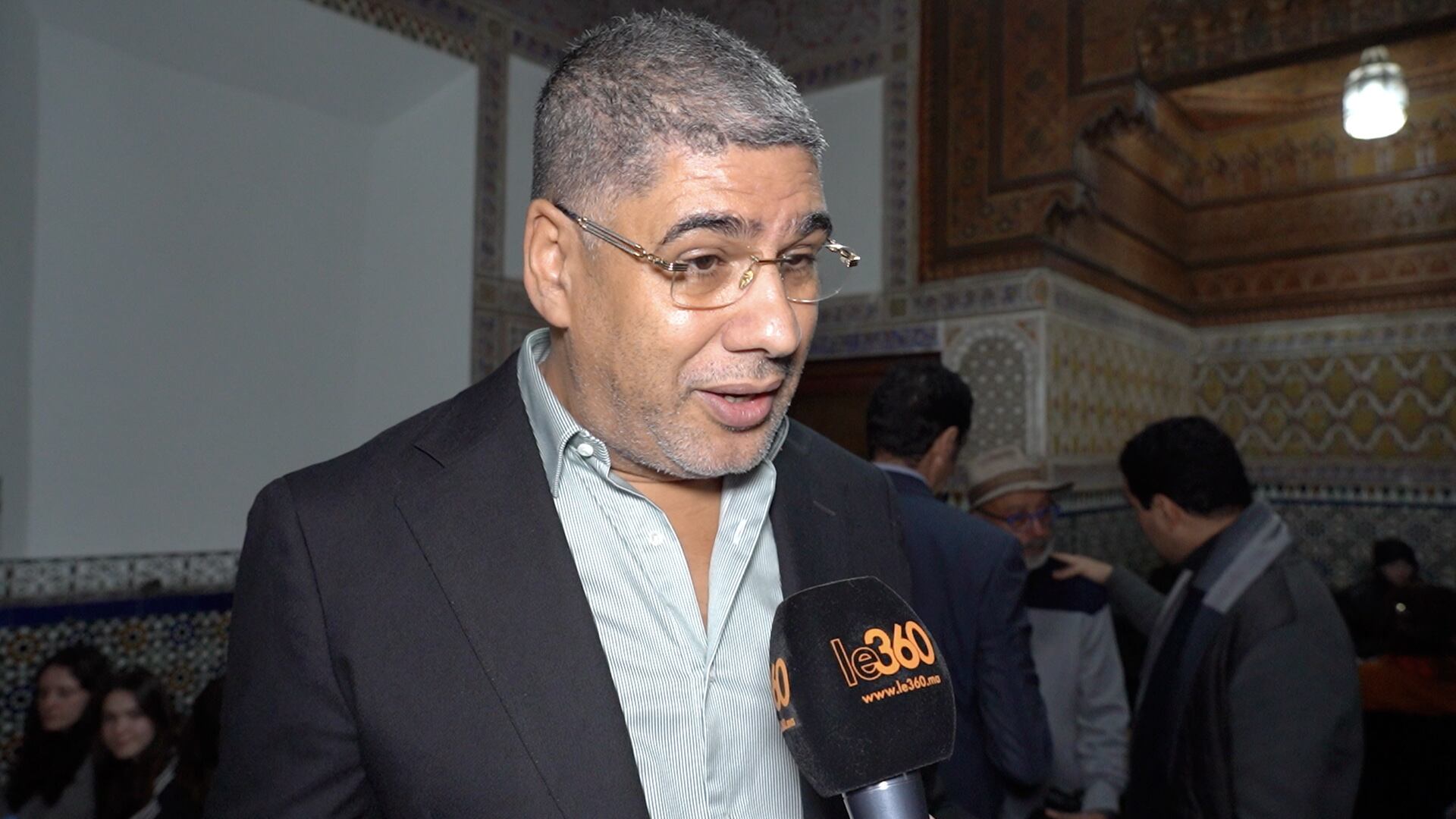 Rachid Benzine, écrivain franco-marocain, rejoint le Comité national d’éthique pour guider les débats sur l’éthique des sciences de la vie en France.